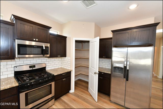 6400 HARAPON Street, El Paso, TX 79932