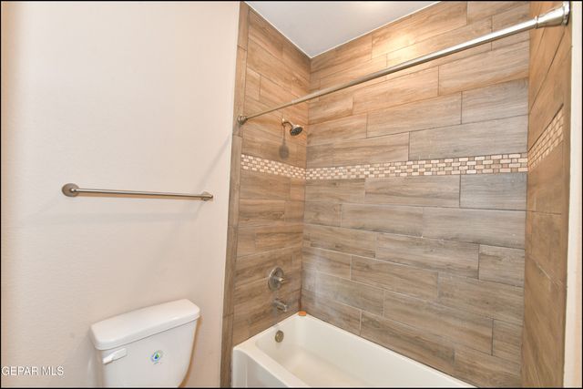 6400 HARAPON Street, El Paso, TX 79932