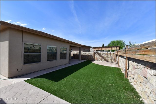 6400 HARAPON Street, El Paso, TX 79932