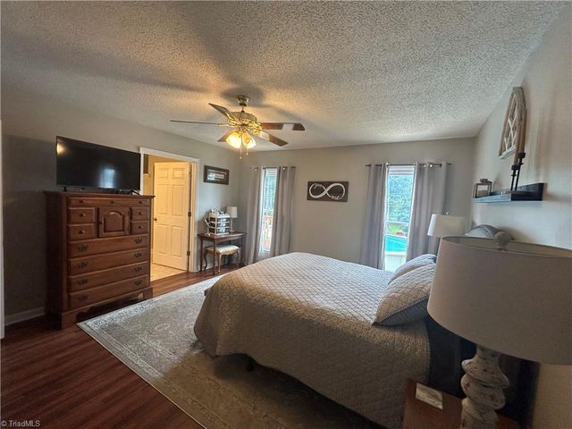 186 Crestview Drive, Mocksville, NC 27028