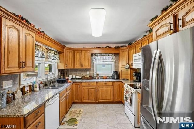 9 Ridgeview Court, Hardyston, NJ 07460