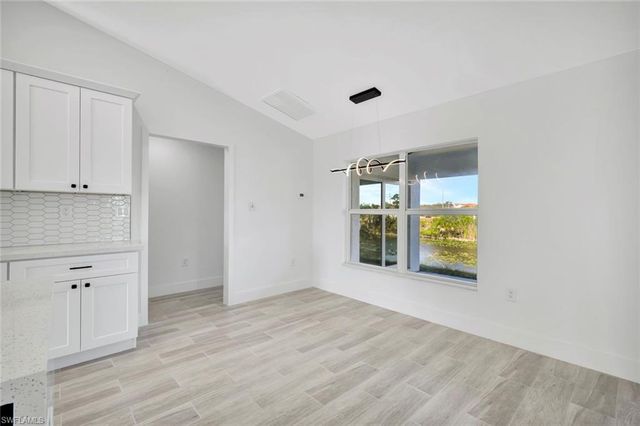 1729 NE 23rd ST, Cape Coral, FL 33909