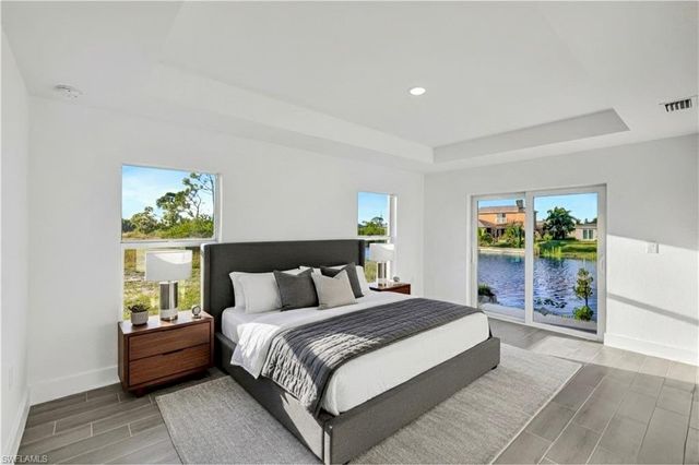 1729 NE 23rd ST, Cape Coral, FL 33909