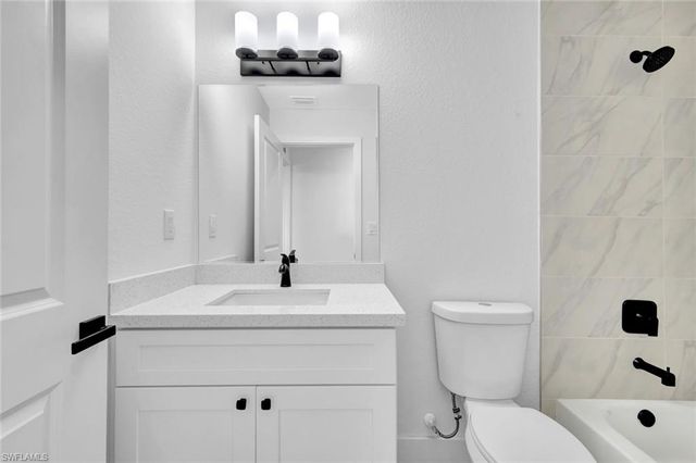 1729 NE 23rd ST, Cape Coral, FL 33909