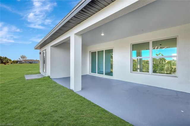 1729 NE 23rd ST, Cape Coral, FL 33909