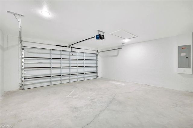 1729 NE 23rd ST, Cape Coral, FL 33909