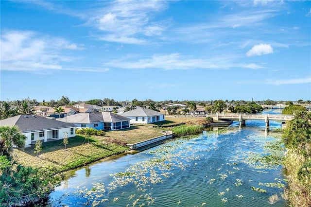 1729 NE 23rd ST, Cape Coral, FL 33909