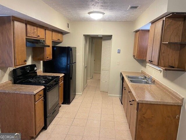 333 River Brook Trail, Riverdale, GA 30274