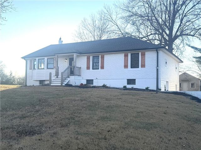 7516 S Arnett Road, Grain Valley, MO 64029