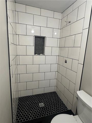 7516 S Arnett Road, Grain Valley, MO 64029