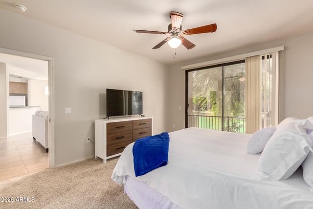 705 W QUEEN CREEK Road 1073, Chandler, AZ 85248