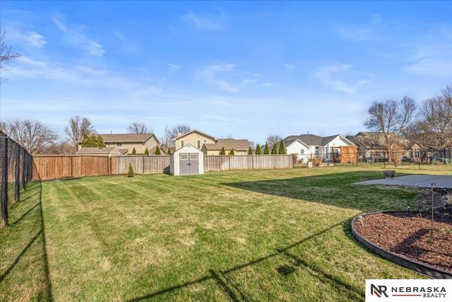 14948 H Street, Omaha, NE 68137