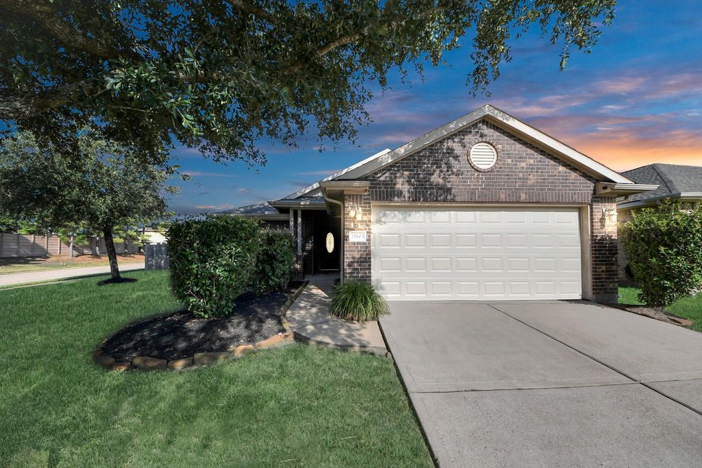 15603 Bluff Park Court, Cypress, TX 77429