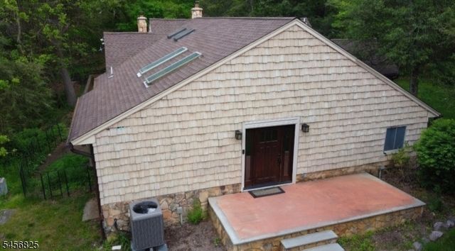 534 Paterson Hamburg Tpke, West Milford Twp., NJ 07480