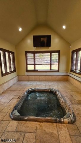 534 Paterson Hamburg Tpke, West Milford Twp., NJ 07480