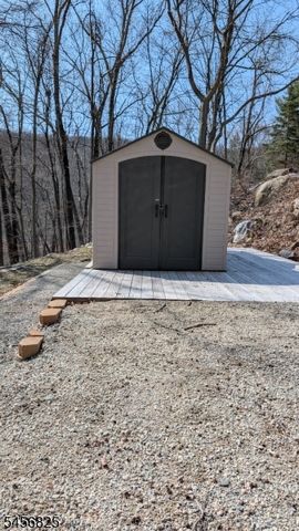 534 Paterson Hamburg Tpke, West Milford Twp., NJ 07480