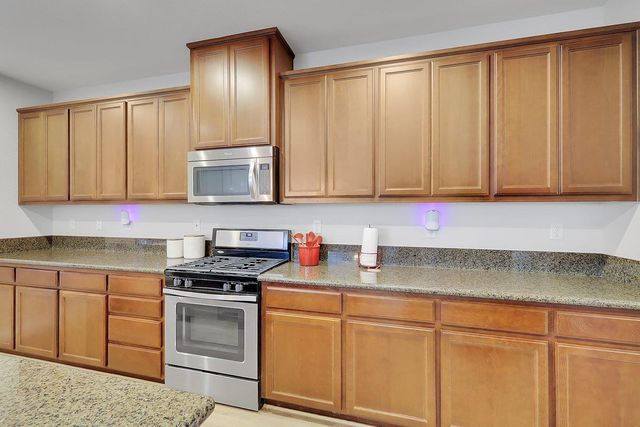 848 Calico Dr, Rocklin, CA 95765