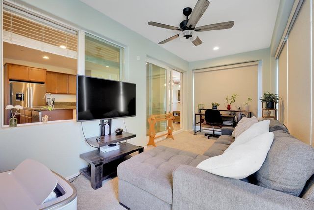 848 Calico Dr, Rocklin, CA 95765