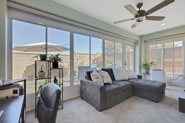 848 Calico Dr, Rocklin, CA 95765