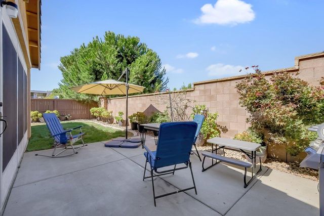 848 Calico Dr, Rocklin, CA 95765