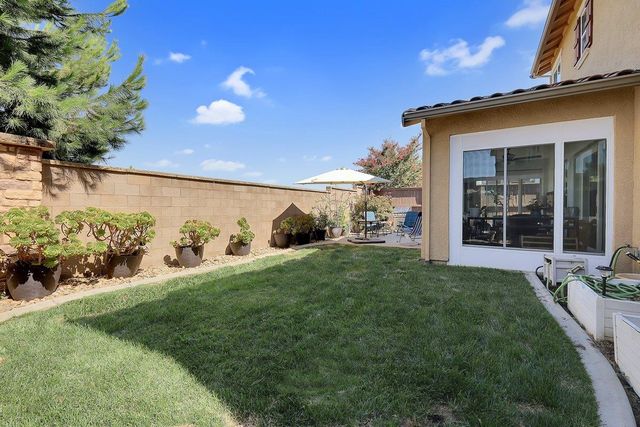 848 Calico Dr, Rocklin, CA 95765
