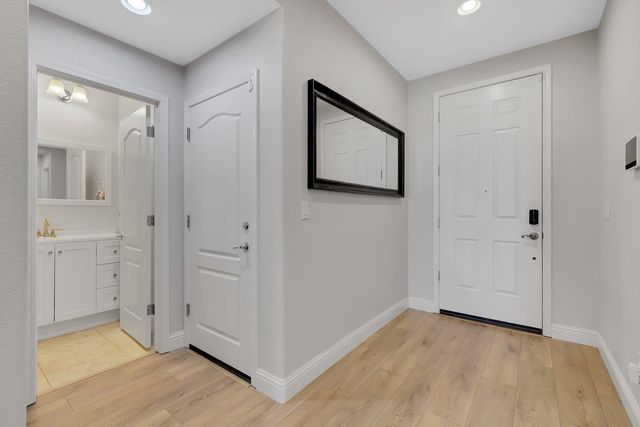 848 Calico Dr, Rocklin, CA 95765