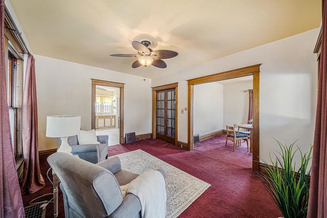 107 W 16TH AVENUE, Oshkosh, WI 54902
