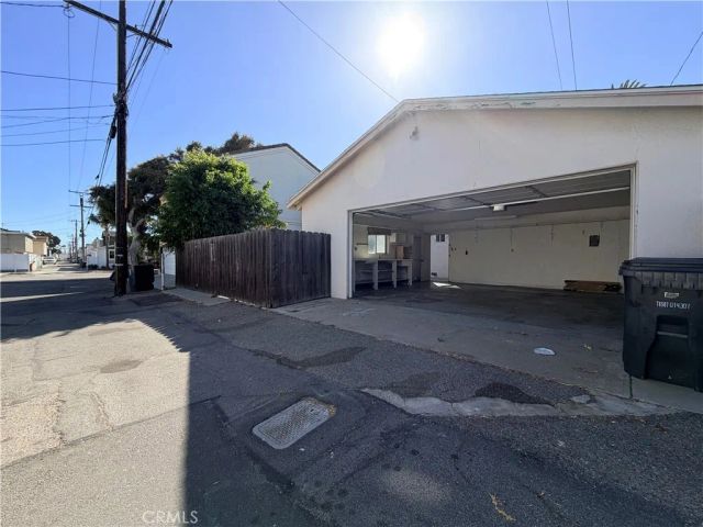 408 8th Street, Huntington Beach, CA 92648