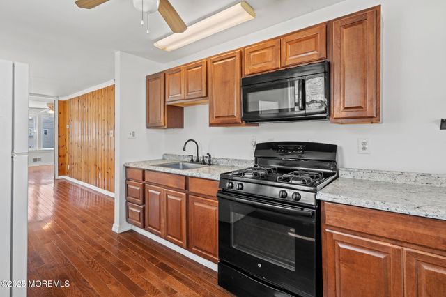 118 Sampson Avenue, Seaside Heights, NJ 08751