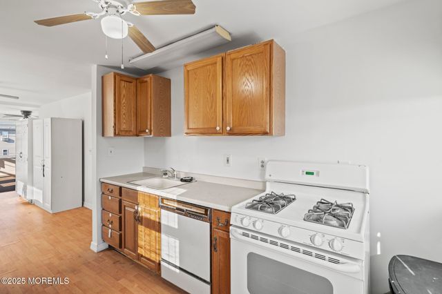 118 Sampson Avenue, Seaside Heights, NJ 08751