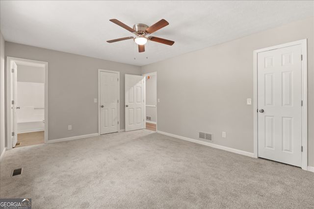 33 Russell Lane, Carrollton, GA 30116