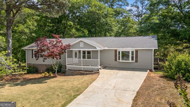 33 Russell Lane, Carrollton, GA 30116