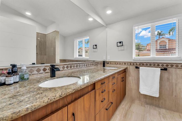 1058 SE 6th Court, Dania Beach, FL 33004
