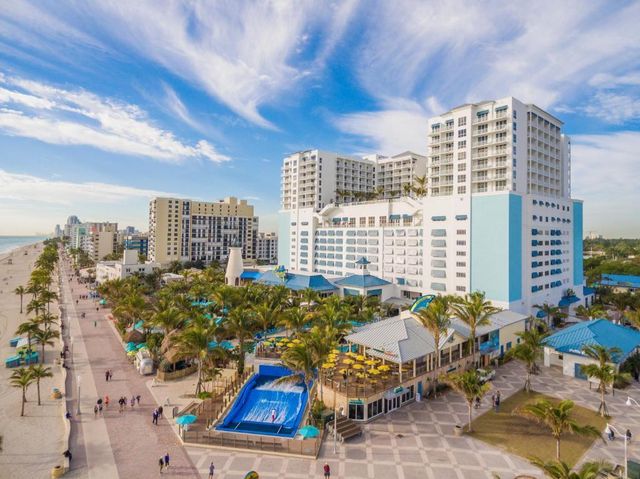 1058 SE 6th Court, Dania Beach, FL 33004