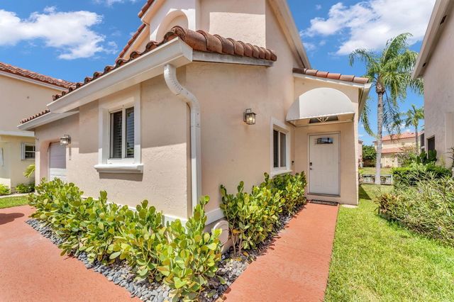 1058 SE 6th Court, Dania Beach, FL 33004