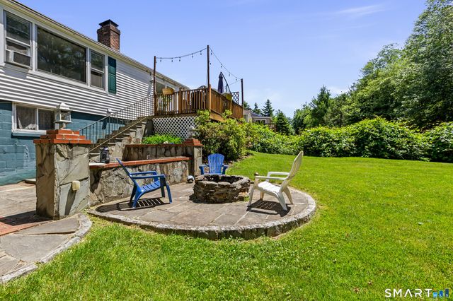 16 Westview Drive, Bethel, CT 06801