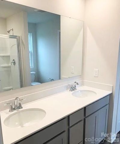 136 Brentwood Drive, Statesville, NC 28625