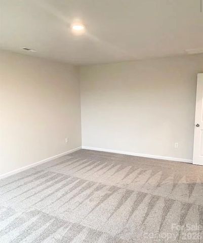 136 Brentwood Drive, Statesville, NC 28625