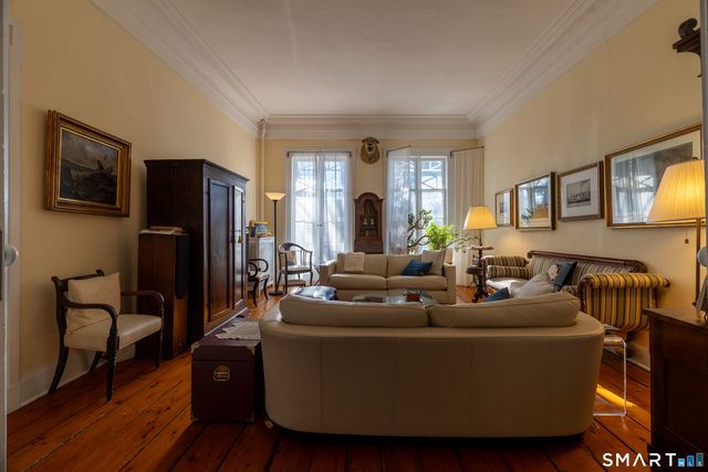 8 West Mystic Avenue, Groton, CT 06355