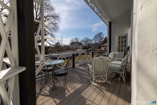 8 West Mystic Avenue, Groton, CT 06355