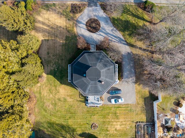 8 West Mystic Avenue, Groton, CT 06355