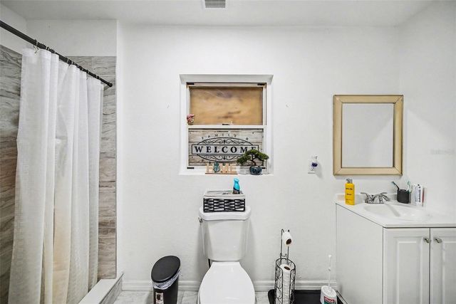 5016 GARDEN LANE, Tampa, FL 33610