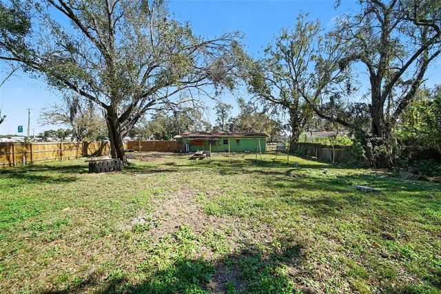 5016 GARDEN LANE, Tampa, FL 33610