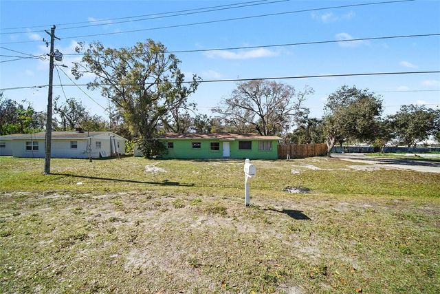 5016 GARDEN LANE, Tampa, FL 33610