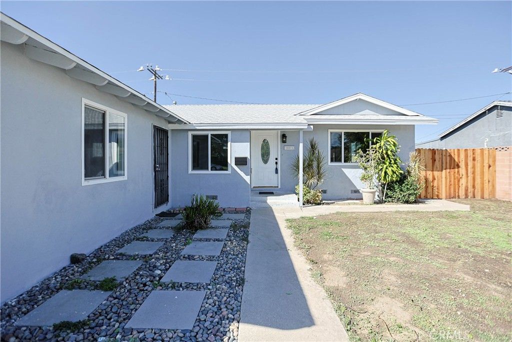 10271 Garrett, Stanton, CA 90680 — photo 2