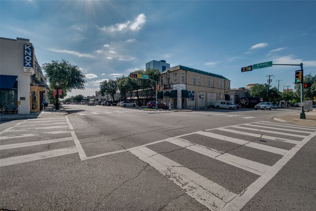 4122 Travis Street 13, Dallas, TX 75204