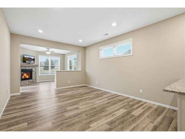 527 Morgan Drive, New Richmond, WI 54017