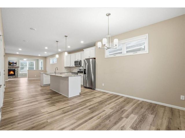 527 Morgan Drive, New Richmond, WI 54017