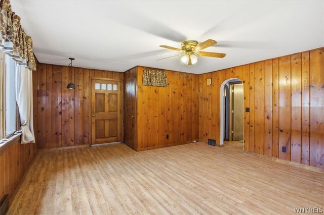 6339 May Drive, Boston, NY 14075
