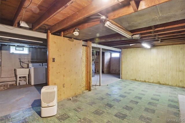 6339 May Drive, Boston, NY 14075